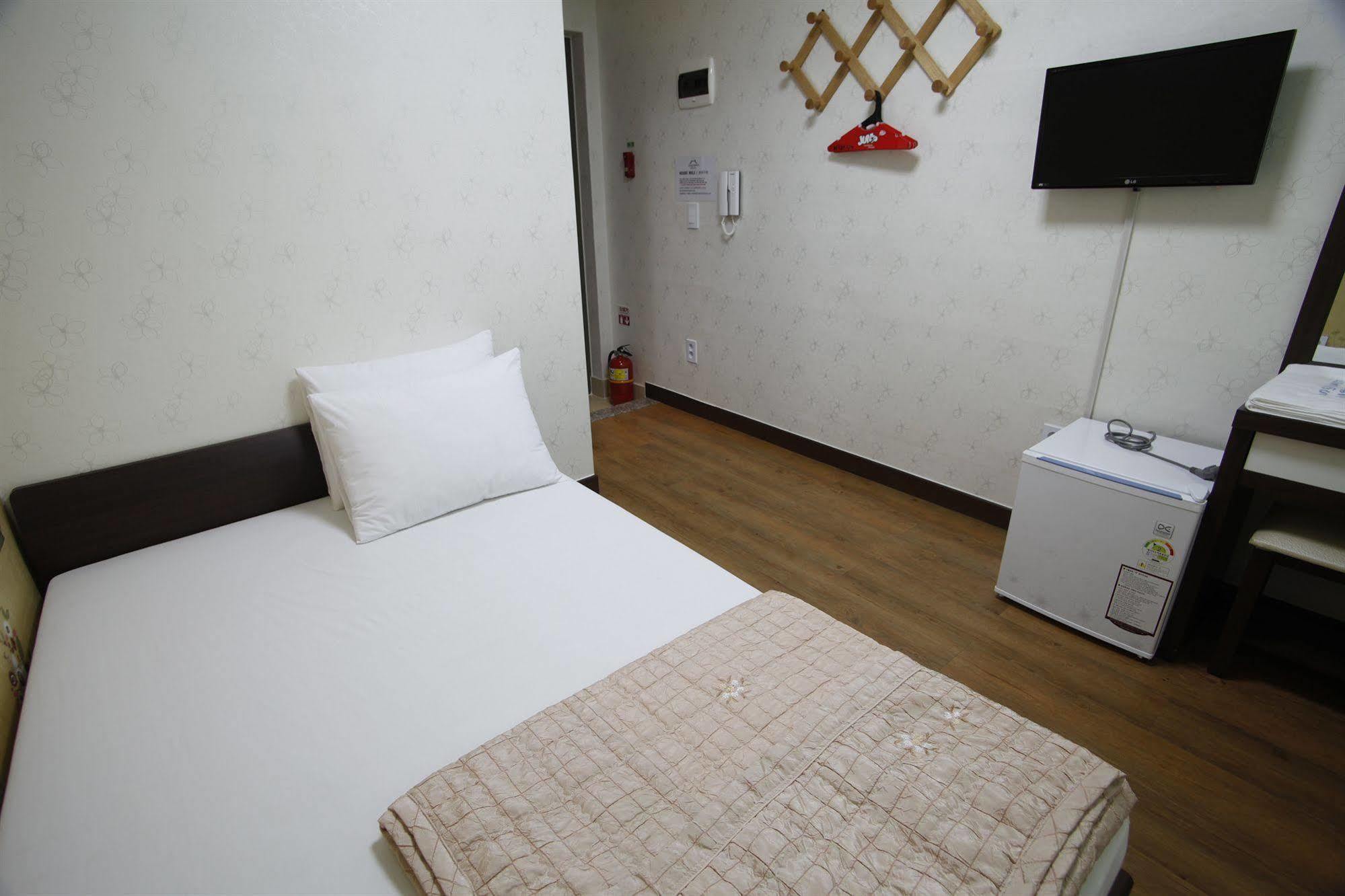 Petercat Hotel Insadong Seoul Exterior foto